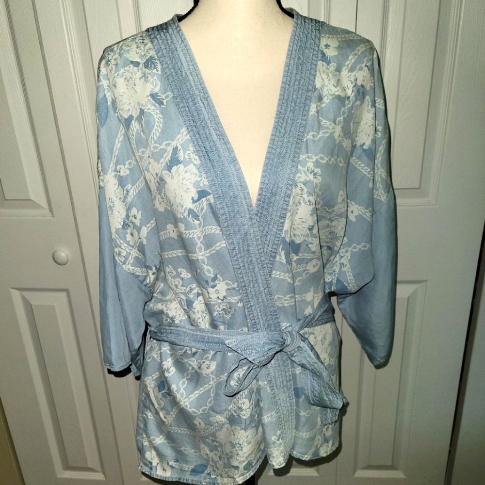 New York and Company Kimono Tunic w/ Tie Waist